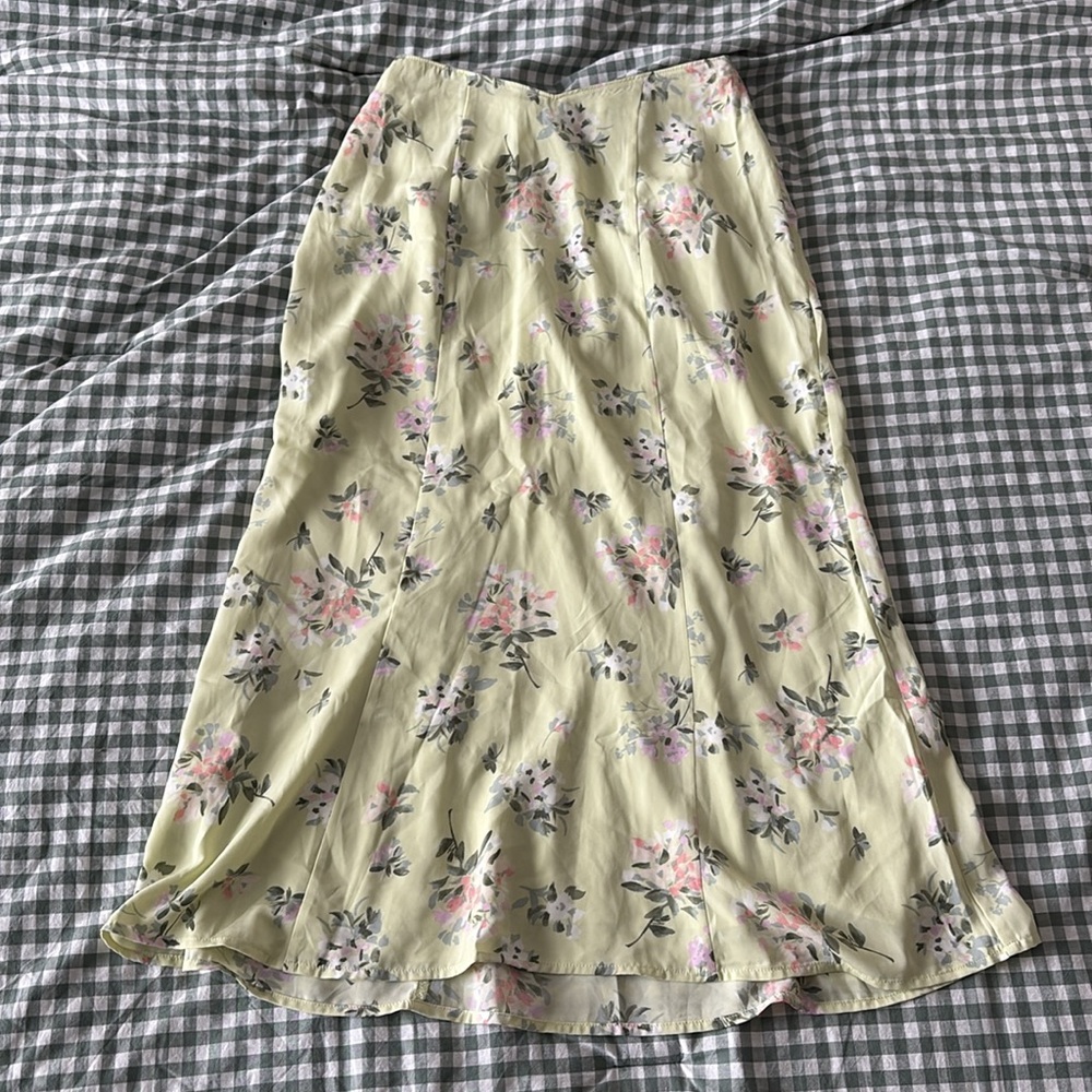 Abercrombie and Fitch Floral Green Midi Skirt